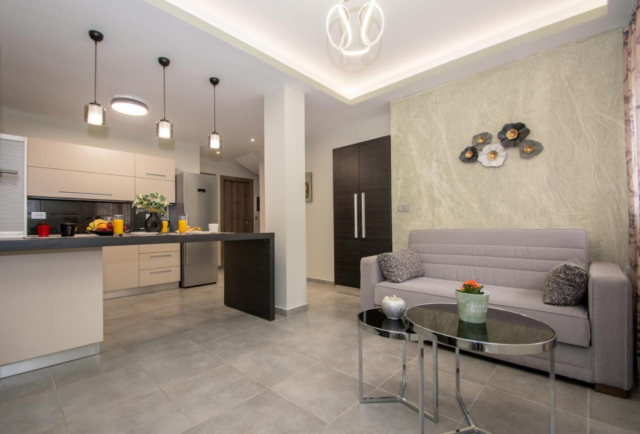 Hypatia Suites Zakynthos Buitenkant foto